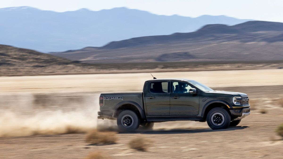 ford recalls 2024 ranger pickups over window pinching issue.